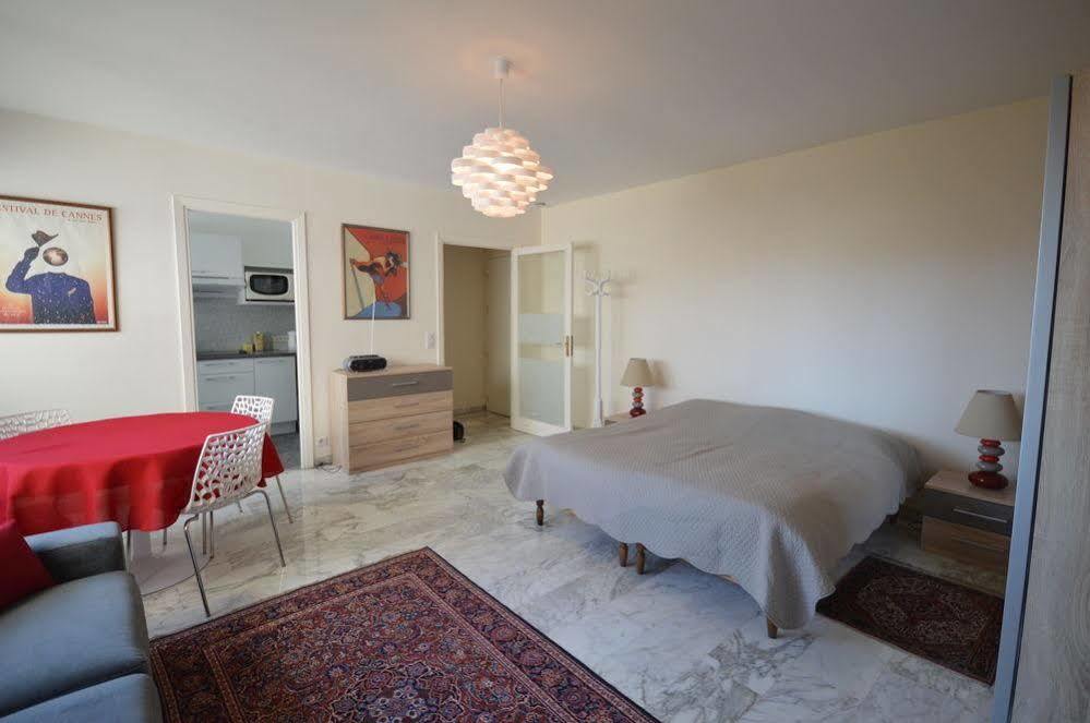 Riviera Vip Forville-Stanislas カンヌ エクステリア 写真